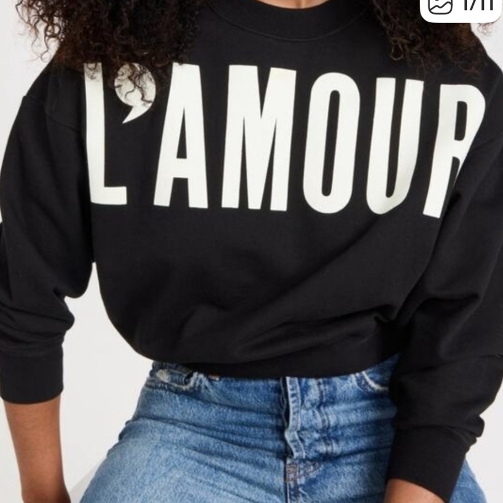 Clare V Le Drop L'Amour Graphic Sweatshirt. Fits more like a M